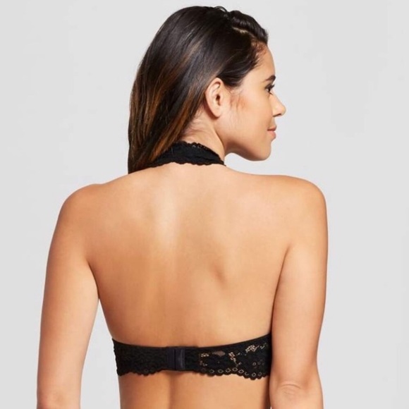 ✨NWT✨Black Lace Halter Bralette - Padded - Picture 2 of 4